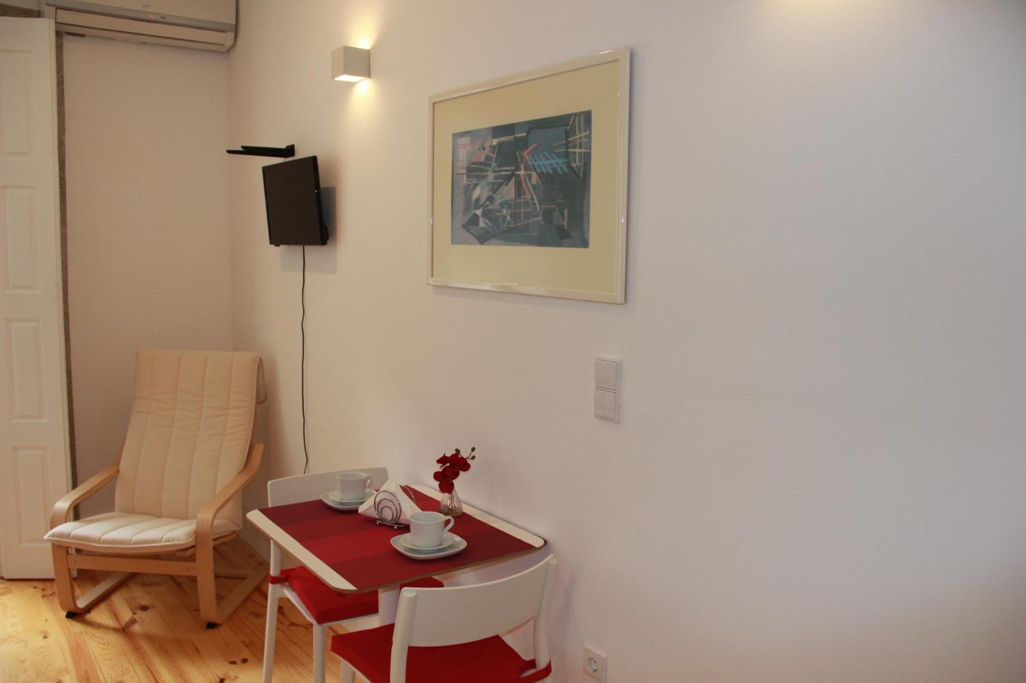 Apartamento Flower 45 @ Rua Flores Oporto
